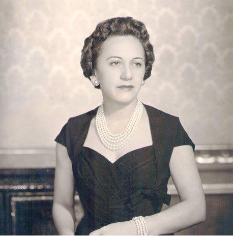 SARAH KUBITSCHECK